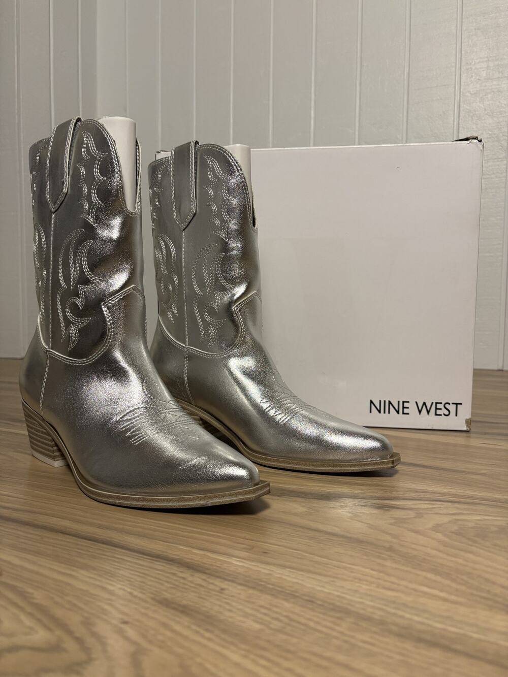 Nine West YoDown Metallic Silver Western Cowboy Boots Women's 6.5 M NIB